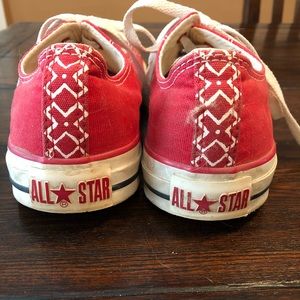 Project(red) Converse